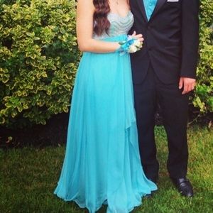 Blue prom dress!